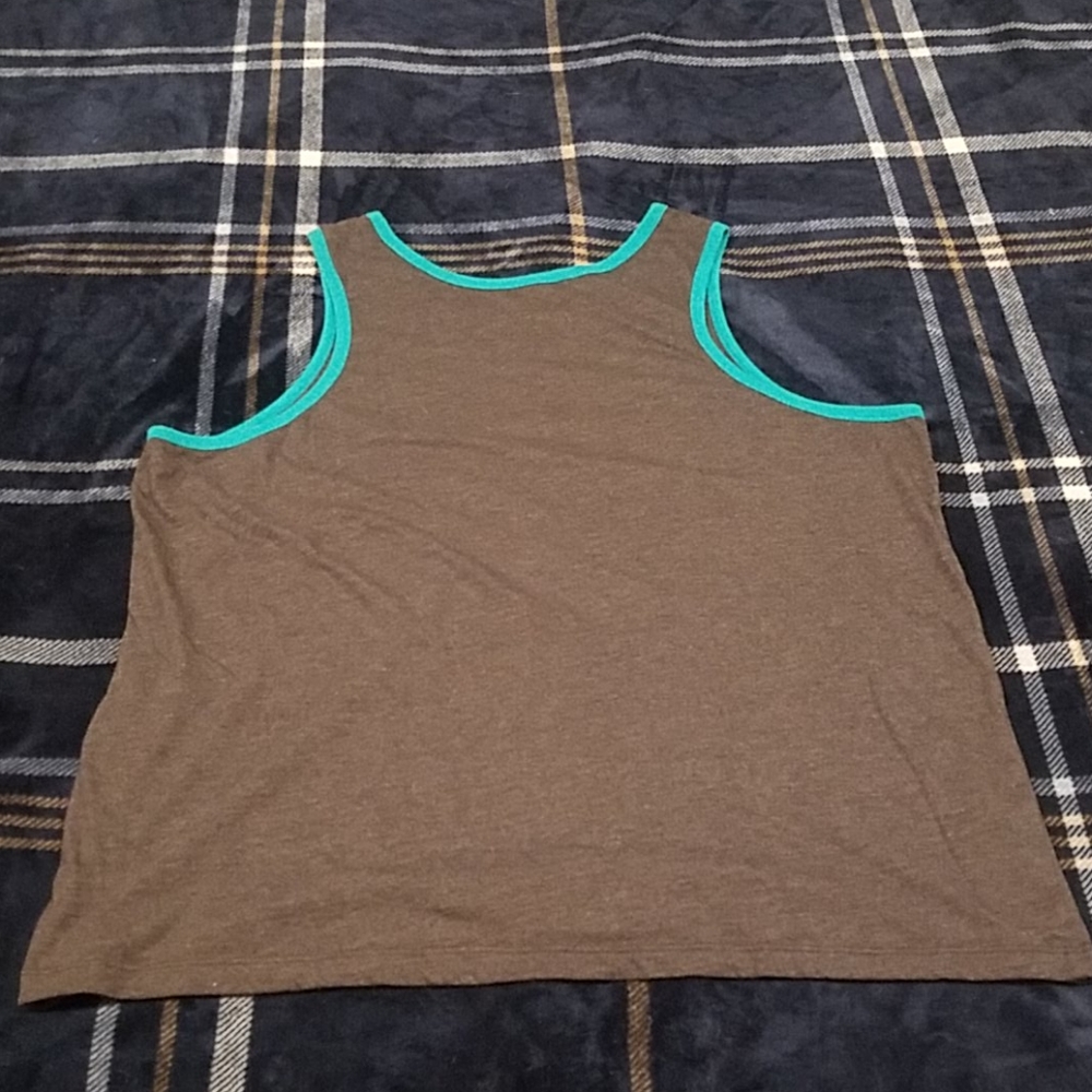 Tank top - Picture 3 of 3